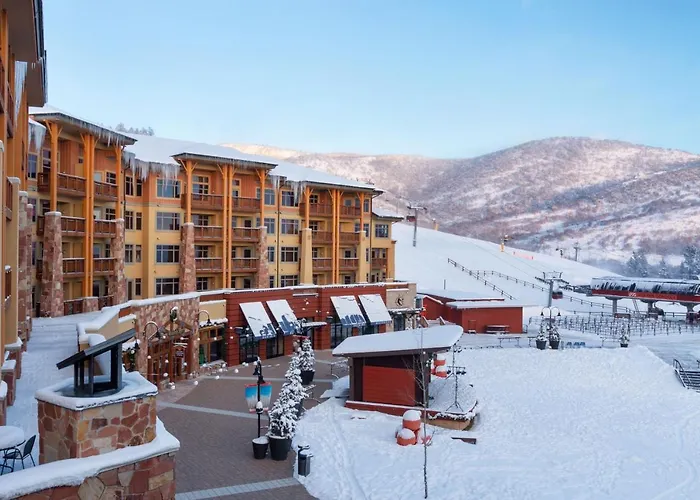 Vacation rental: Sundial Lodge By All Seasons Resort Lodging